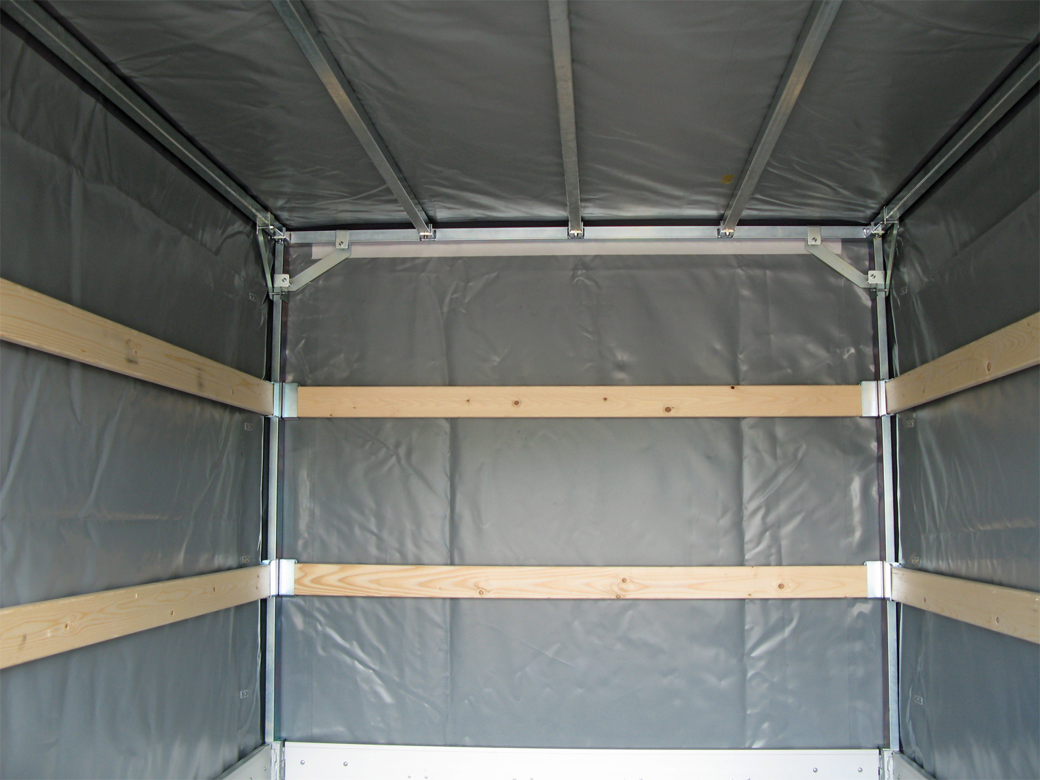 HAPERT Azure H-2 | 2000 | 2800 x 1800 Hochplane | niedriges Fahrwerk – Image 6