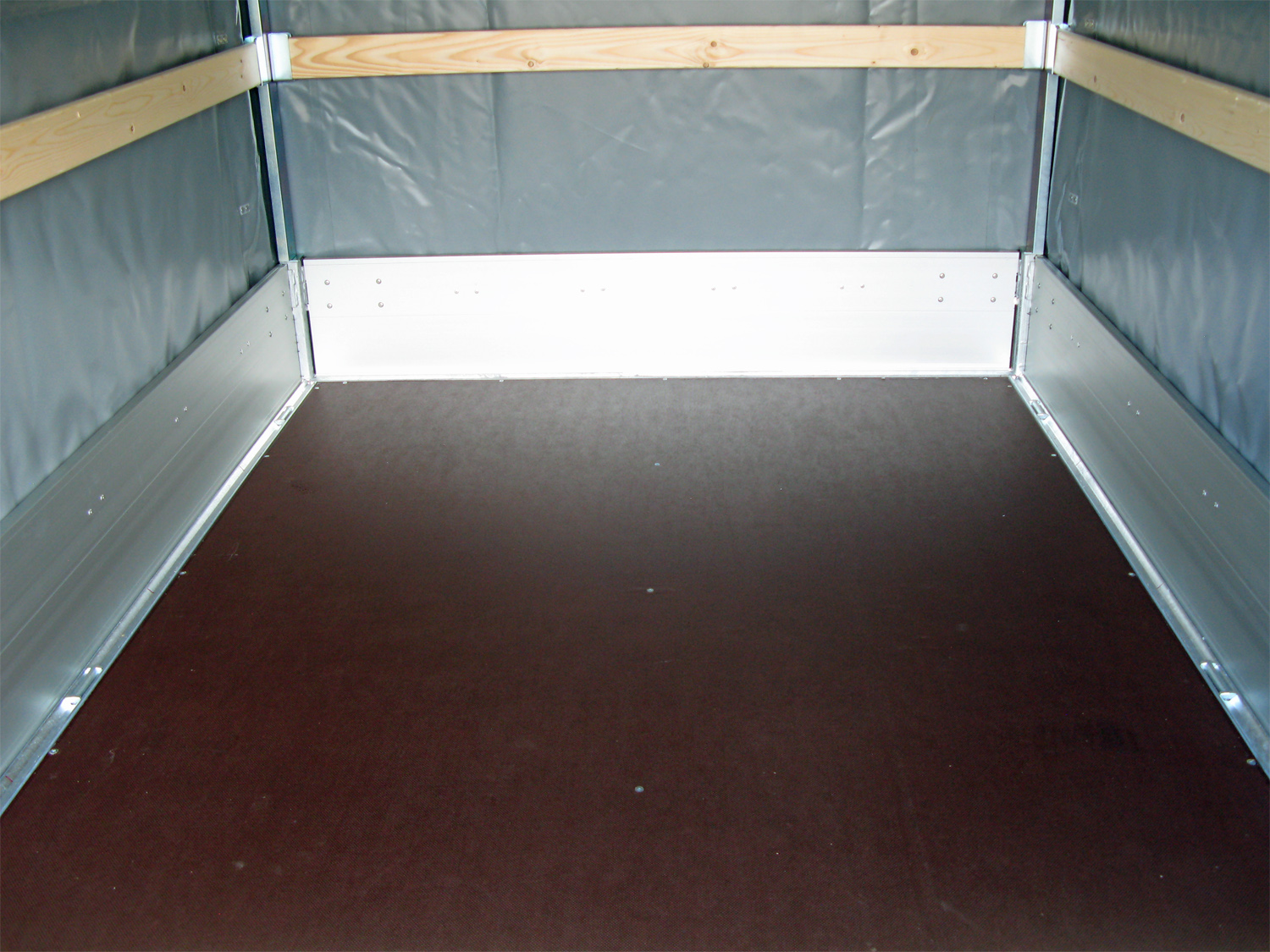 HAPERT Azure H-2 | 2000 | 2800 x 1800 Hochplane | niedriges Fahrwerk – Image 5