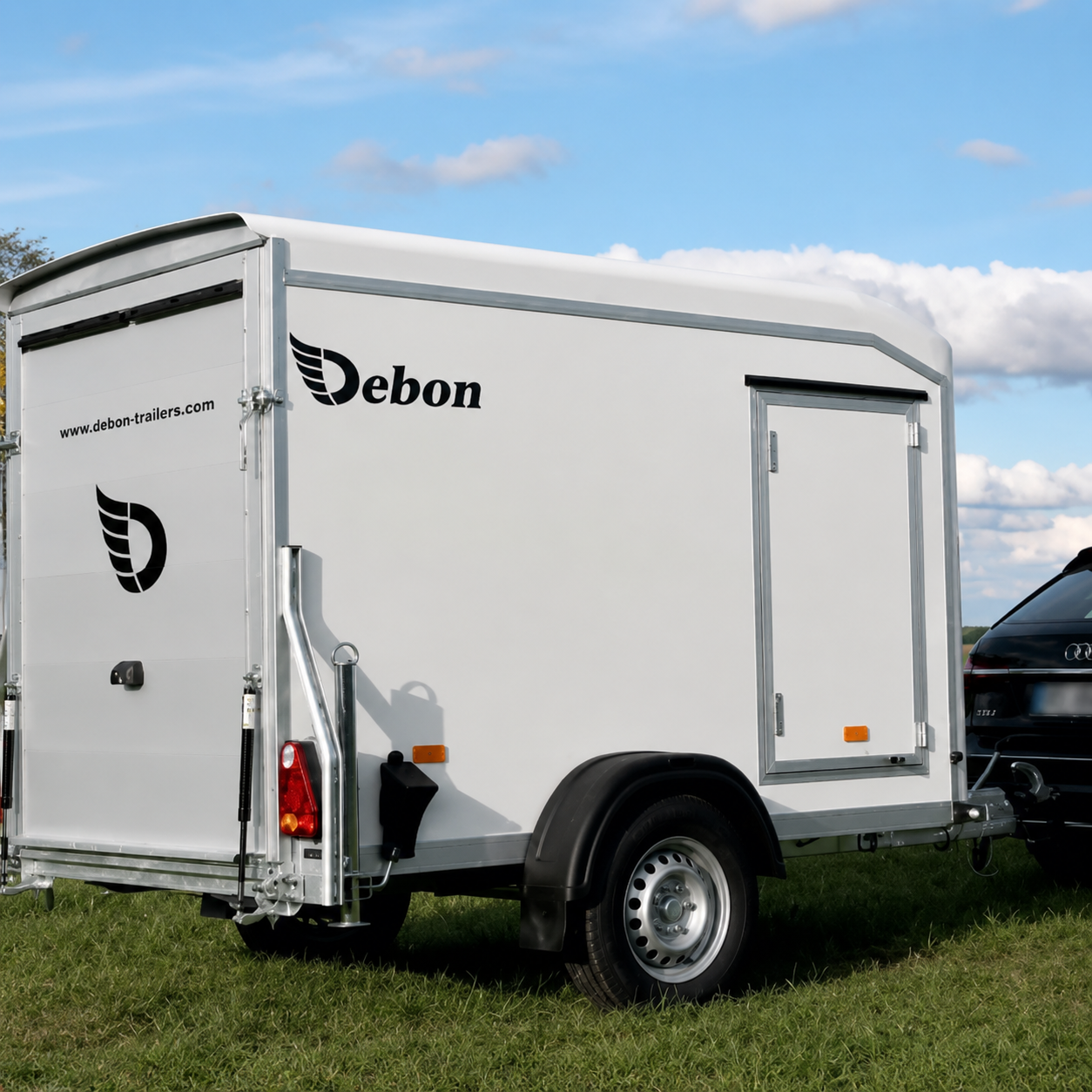 Debon Roadster 255 Kofferanhänger