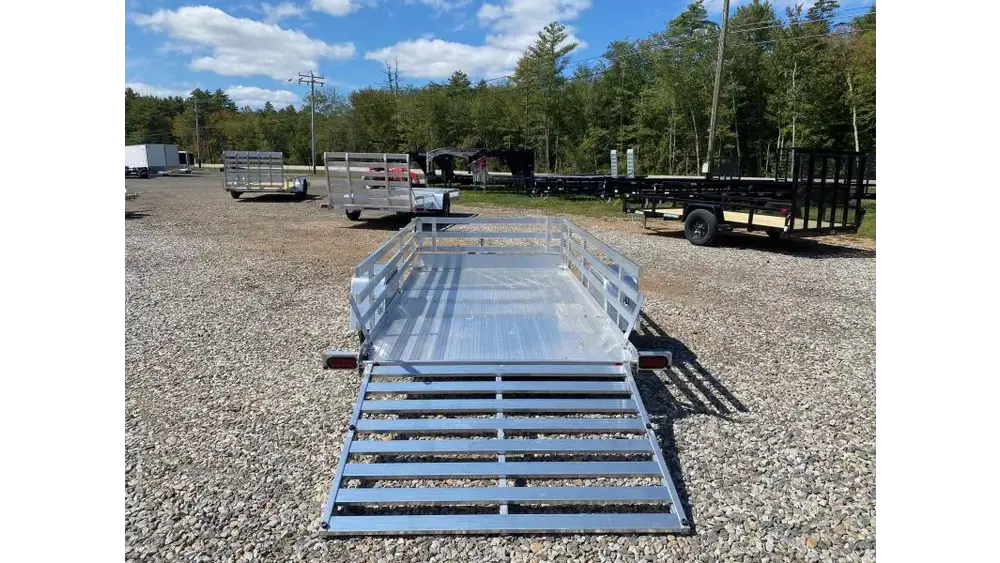 Bear Track 5,5 × 10 Aluminium-Hochlader 2.2K mit 3-Schienen-Kit (Modell 2026) – Image 9