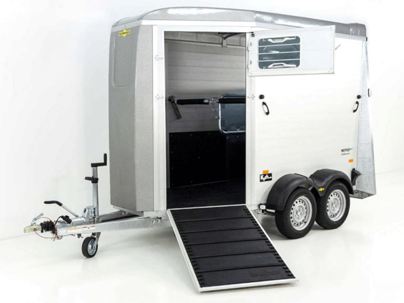 Humbaur Pferdeanhänger Notos Alu 2700 S |silber| Frontausstieg| Schraubfederfahrwerk